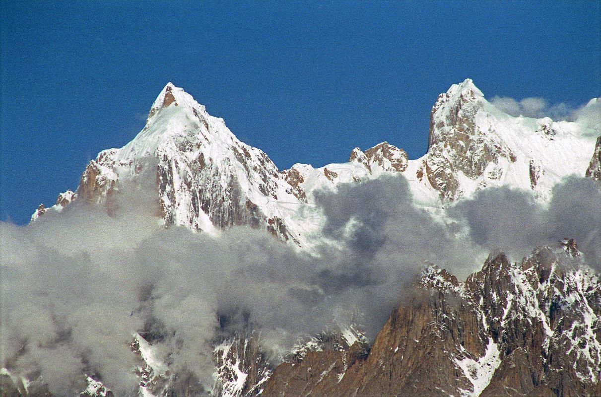 20 Paiju Peak And Choricho From Goro II Early Morning